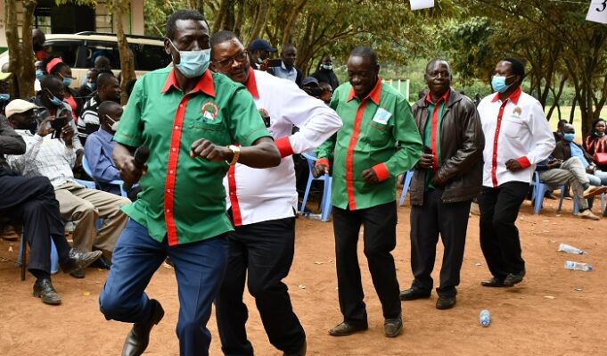 Fresh Tug Of War Between Oyuu And Sossion-Could Oyuu Be In The Race?